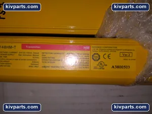Keyence SL-V48HM Curtain Transmitter Receiver – actual item, photo 3 of 5