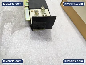 Furnas D27038002 Adjustable Overload Relay – actual item, photo 6 of 8