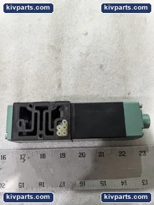 Numatics 225-372B Pneumatic Component – actual item, photo 8 of 11