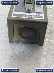 Square D 80043-104-01 Circuit Disconnect Switch – actual item, photo 3 of 4