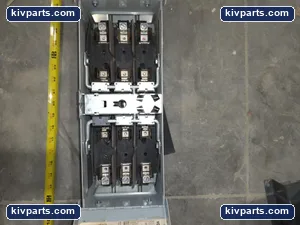 ITE V7B3222 Vacu Break Switch – actual item, photo 4 of 6