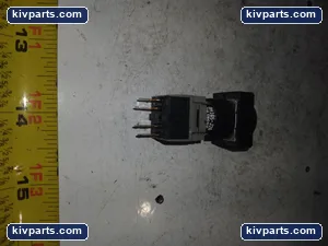 Fuji Electric AH165-J2A11A Pushbutton – actual item, photo 3 of 7