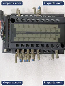 Mitsubishi A6TBXY36 Sink Input/Output Terminal Board – actual item, photo 2 of 6