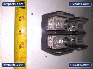 Bussmann T60100-2C Fuse Holder – actual item, photo 4 of 5