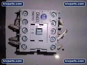 Allen-Bradley 700DC-M400 Relay – actual item, photo 2 of 5