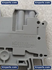 Eaton 06ATEX0057 UT 4-4 Terminal Block – actual item, photo 7 of 8