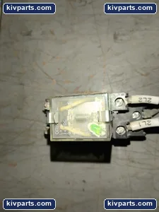 ICE 2/ORDER Cube Relay with Socket Base – actual item, photo 8 of 8