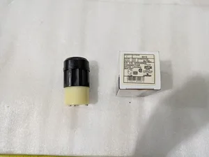 Leviton 2313 L5-20R L5-20R Grounding Connector