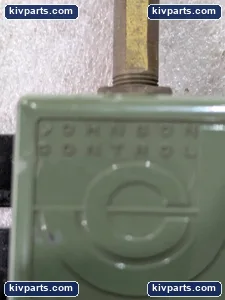 Johnson Controls T-5210-9 Temperature Transmitter – actual item, photo 9 of 10