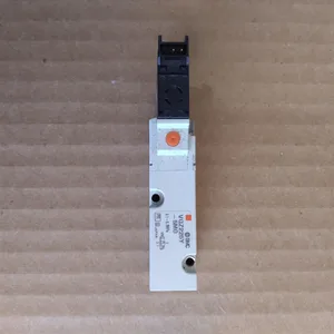 SMC VQZ225Y-5M0 Pneumatic Solenoid Valve
