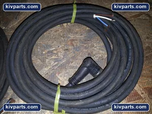CE41633 AWM Style 20327 Data Cable – actual item, photo 2 of 2