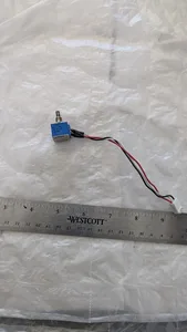 Bourns 82C1AF16B17L Potentiometer