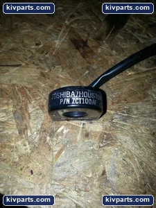 Toshiba ZCT100AF Zero Phase Current Transformer – actual item, photo 3 of 3