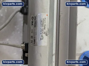SMC CDQ2B80-30DMZ-A73L CQ2 Compact Air Cylinder – actual item, photo 6 of 7