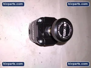 Watts R210-01C Precision Air Pressure Regulator – actual item, photo 3 of 4