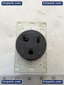 Pass & Seymour NEMA 5-30 Receptacle Outlet – actual item, photo 6 of 11