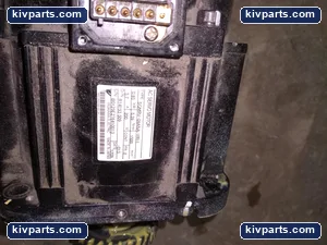 Yaskawa SGMRV-09ANA-YR11 Servo Motor – actual item, photo 2 of 5