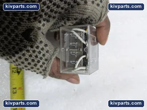 Omron LY4 Relay – actual item, photo 3 of 5