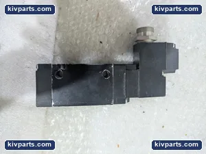 Schrader Bellows C511ACC53A Pneumatic Solenoid Air Valve – actual item, photo 5 of 6