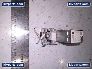 Allen-Bradley 700-HN103 Relay – actual item, photo 3 of 6