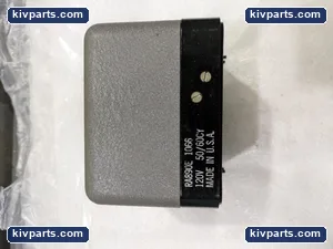 Honeywell RA890E Burner Control – actual item, photo 2 of 4