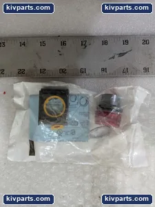 Eaton EM22H2 Push Button – actual item, photo 4 of 5