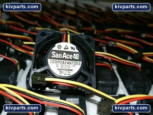 Sanyo Denki 109P0424N7D03 Brushless DC Axial Cooling Fan – actual item, photo 3 of 4