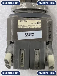 IDEC BS010E ASTN Selector Switch Black Knob – actual item, photo 3 of 11