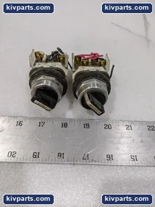 Allen-Bradley 800-H2 Selector Switch – actual item, photo 3 of 4