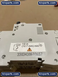 Merlin Gerin 60165 D-Curve Circuit Breaker – actual item, photo 7 of 8