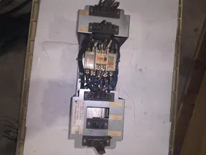 Yaskawa S8M179-2-31-10 Robot Controller