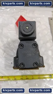 Vickers DG5S4 Hydraulic Cylinder – actual item, photo 12 of 14