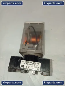 Allen-Bradley 700-HA32A1 Relay – actual item, photo 3 of 5