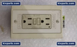 Phoenix Contact 1INPUT Duplex GFCI Outlet Receptacle – actual item, photo 4 of 4