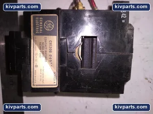 General Electric CR120B Relay – actual item, photo 2 of 5