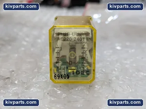 IDEC RH2B-UL Relay – actual item, photo 4 of 6