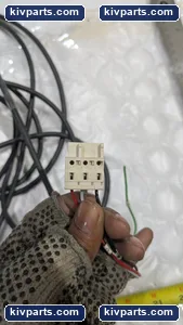 Mitsubishi MR-PWSICBL5M-A1-H Cable – actual item, photo 4 of 12