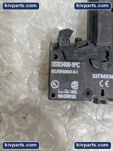 Siemens 3SB3400-1PC Green LED Lamp Holder – actual item, photo 2 of 6