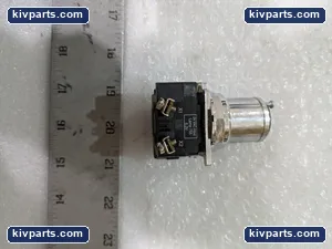 Eaton 10250T5961 Pushbutton – actual item, photo 2 of 6