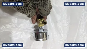 Chemetron 100-700 KPA 0 to PSI Pressure Gauge – actual item, photo 4 of 6
