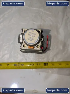 Telemecanique LA2 DT2 Timer – actual item, photo 2 of 5