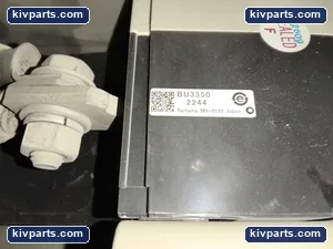 Fuji Electric BU3350 Circuit Breaker Rotary Handle – actual item, photo 9 of 10