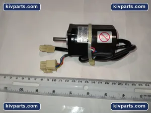 Yaskawa SGM-A3A312 Yasakawa AC Servo Motor – actual item, photo 3 of 8