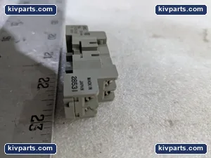 IDEC SY2S-05 Relay Socket – actual item, photo 3 of 8