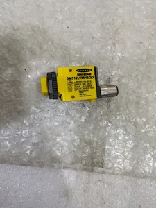 Banner MINI-BEAMSM312LVMHSQD Photoelectric Sensor – actual item, photo 1 of 7