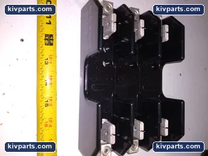 11250 Fuse Holder – actual item, photo 4 of 7