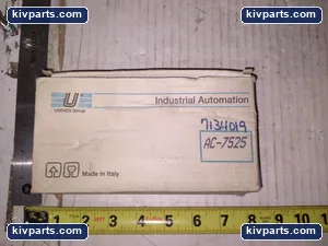AC-7525 Directional Control Valve – actual item, photo 4 of 5