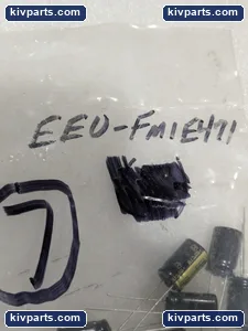 Panasonic EEU-FM1E471L Aluminum Electrolytic Capacitor – actual item, photo 2 of 3