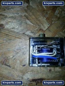 Allen-Bradley 700-HC14Z24 Miniature Relay – actual item, photo 2 of 4