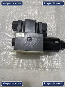 Tokyo Keiki DG4V-3-2BL-M-P7-H-7-54 Directional Control Valve – actual item, photo 3 of 6